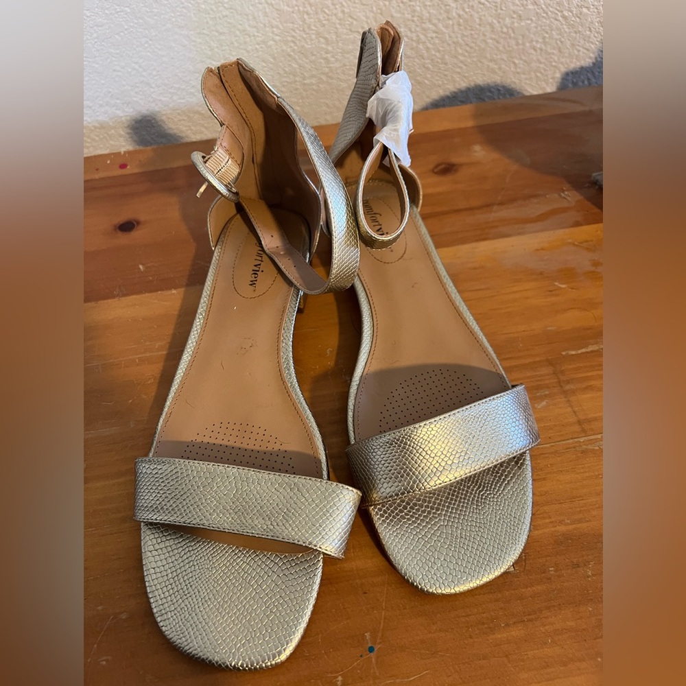 The Alora Sandal by Comfortview